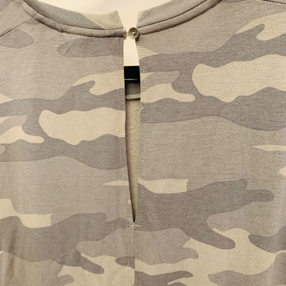 Splendid Supersoft Short Sleeve Camo grey/green Jumpsuit Size M - Picture 9 of 10